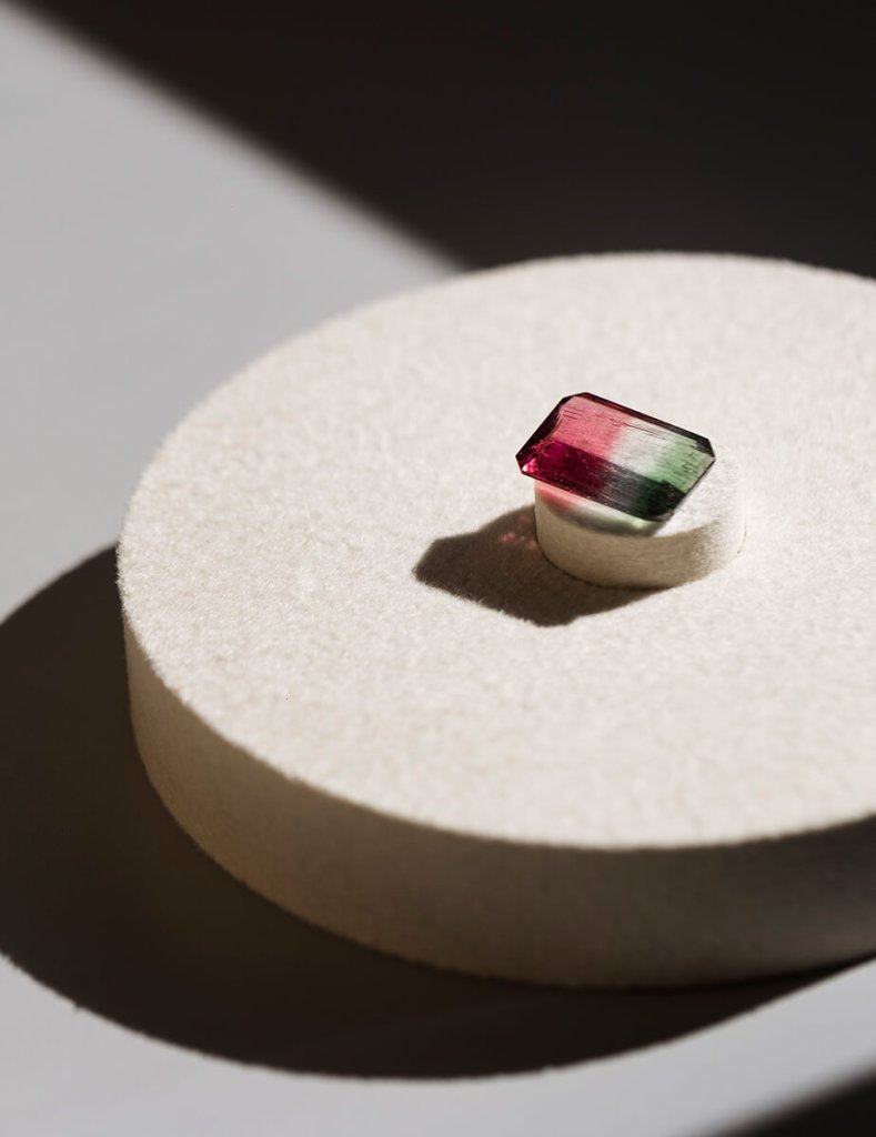 Tourmaline tricolore rouge, blanche et verte